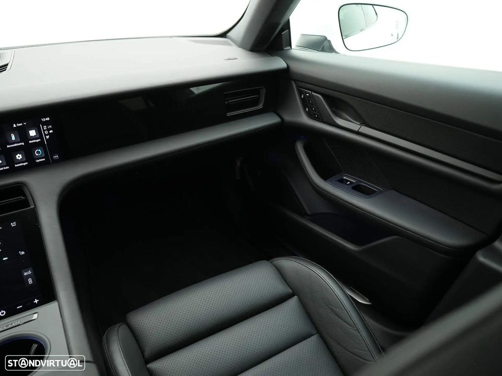 Porsche Taycan 4S Sport bateria Performance Plus — fotografia 39
