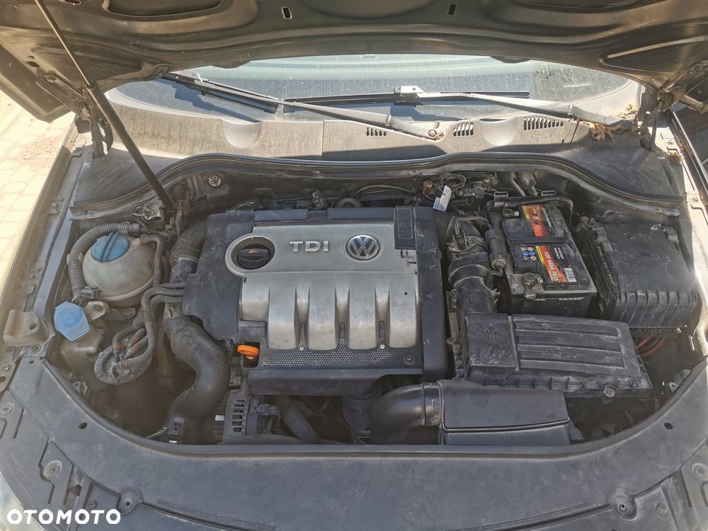 Volkswagen Passat - 7