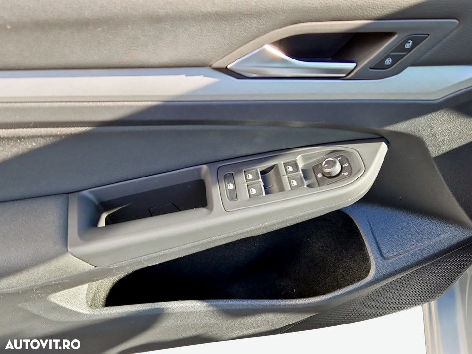 Volkswagen Golf - 15