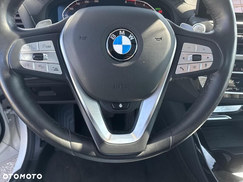 BMW X3 - 13