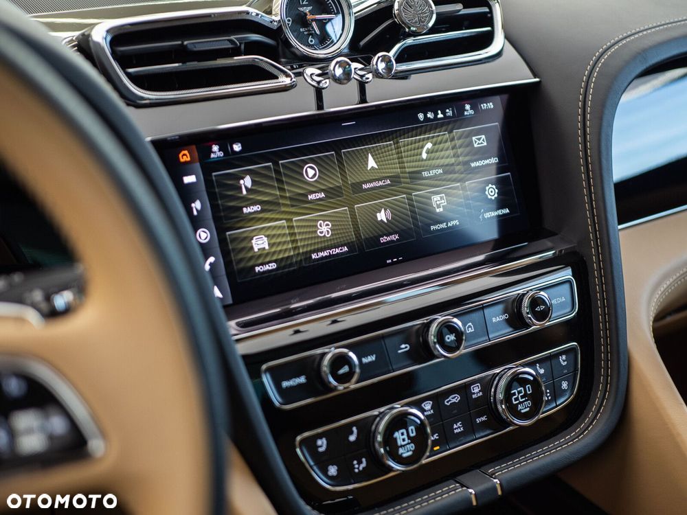 Bentley Bentayga - 12