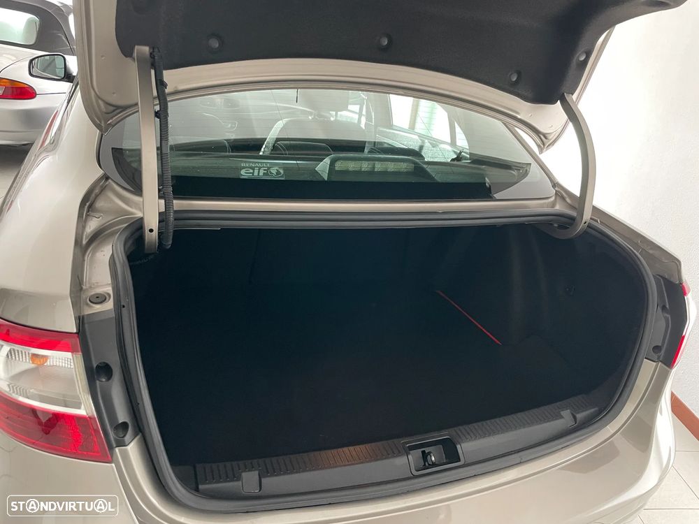 Renault Fluence 1.5 dCi Dynamique - 15