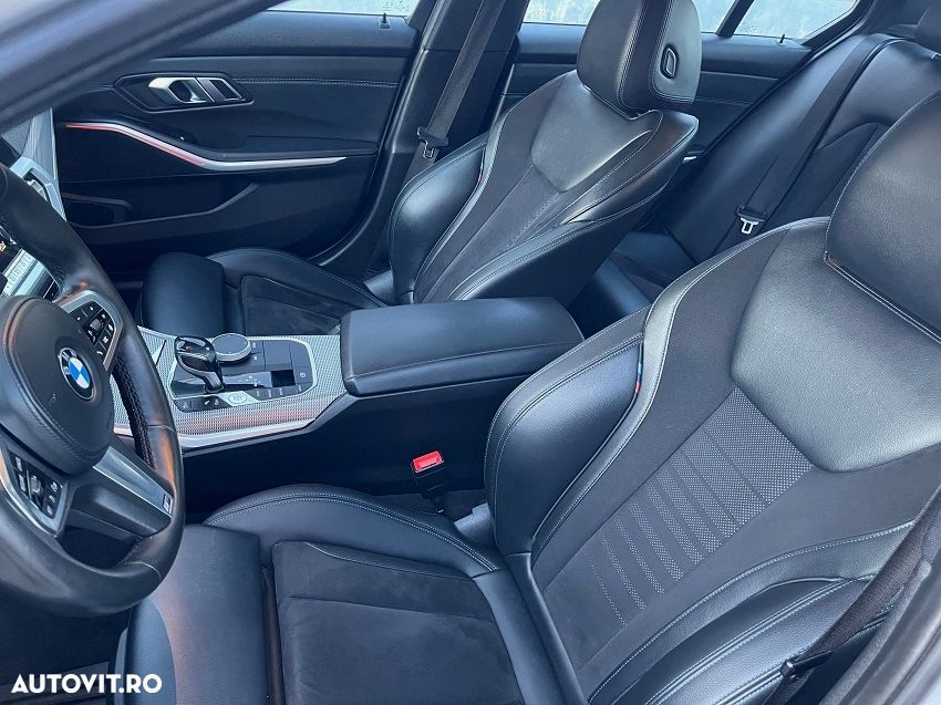 BMW Seria 3 320d Aut. M Sport - 13