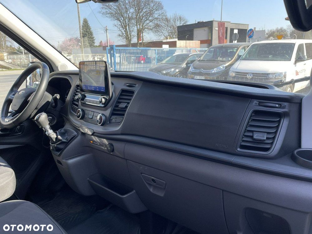 Ford Transit - 35