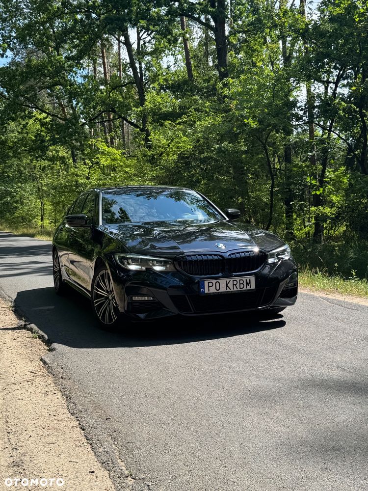 BMW Seria 3 320d xDrive M Sport Sport - 1