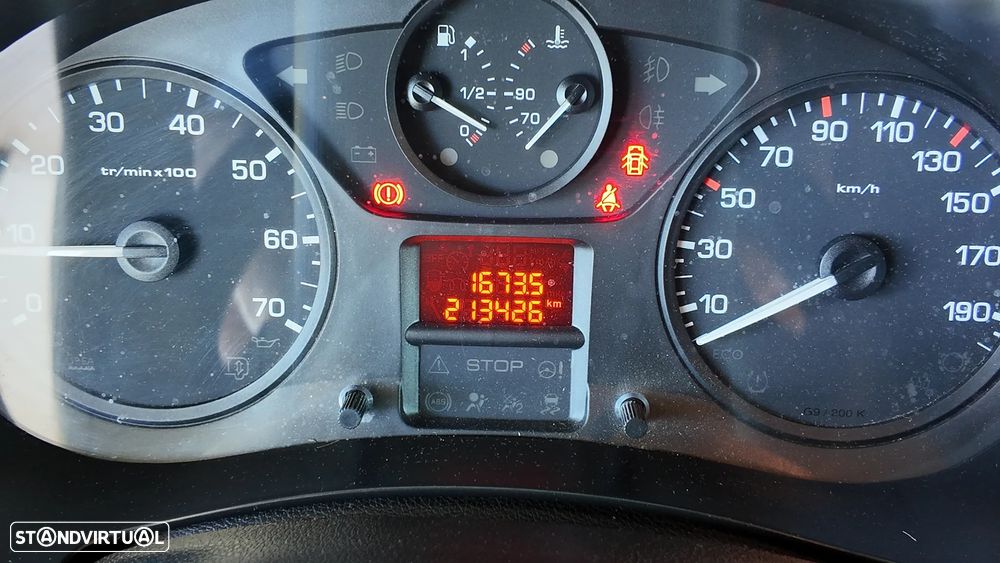 Citroën Berlingo 1.6hdi 3Lugares - 14