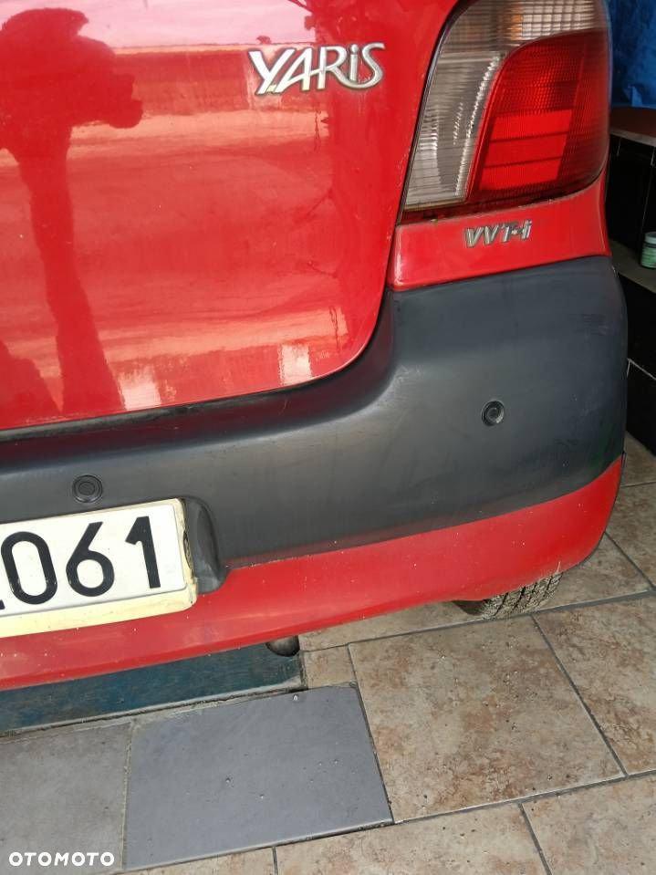 Toyota Yaris 1.0 Base - 7