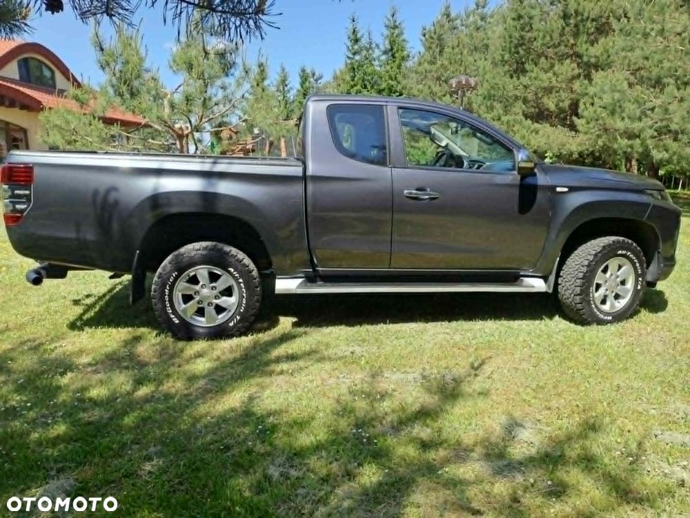 Mitsubishi L200 - 14