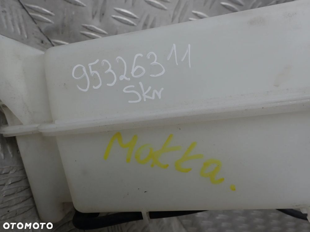 OPEL MOKKA  ZBIORNICZEK SPRYSKIWACZY 95326311 DOSTĘPNE 2 SZTUKI - 3