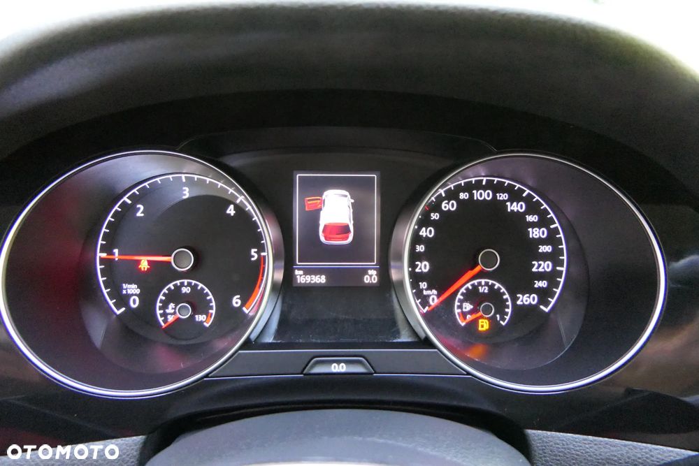 Volkswagen Golf Sportsvan SV 1.6 TDI BMT Highline - 30