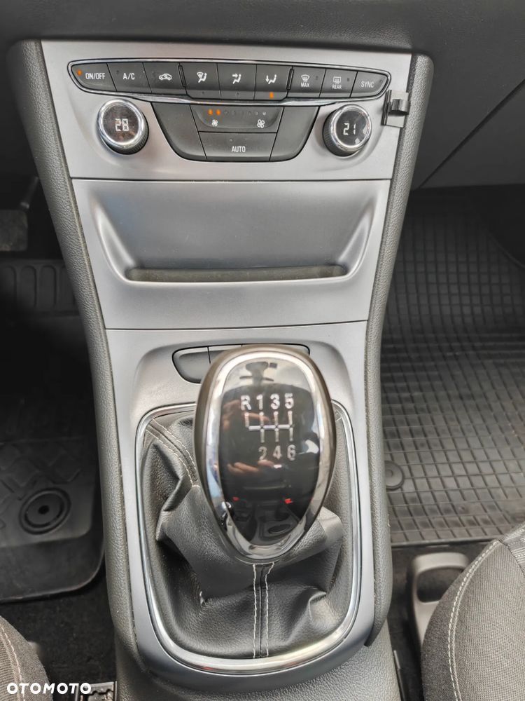 Opel Astra 1.6 CDTI Elite - 8