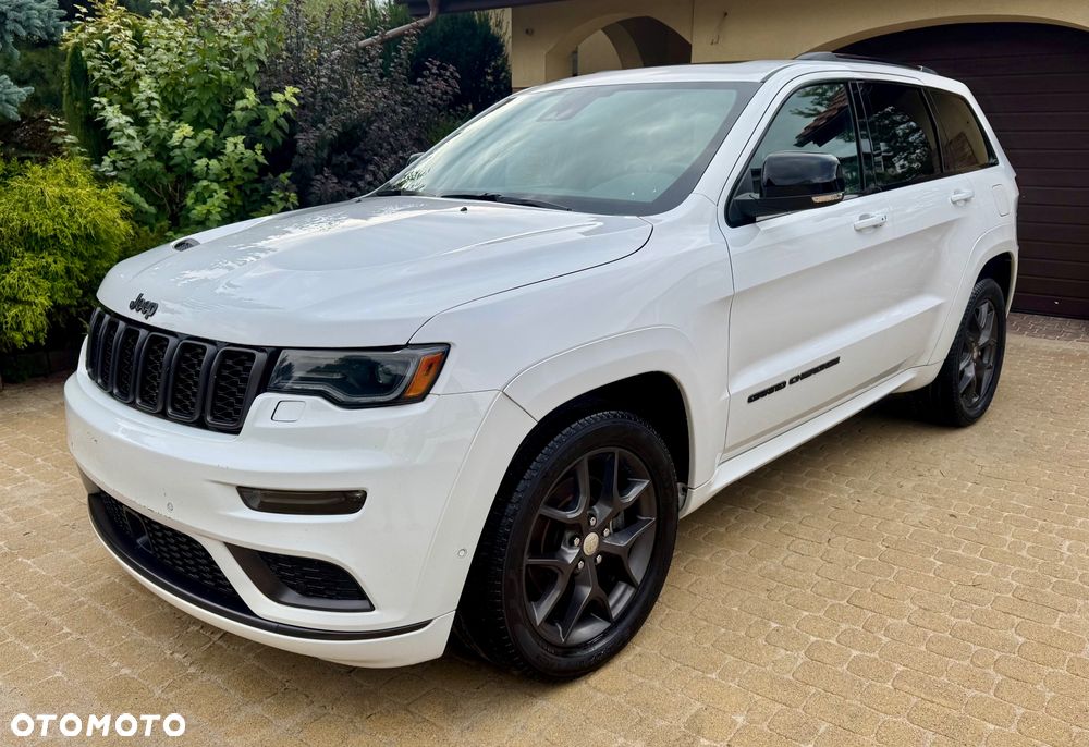 Jeep Grand Cherokee - 1