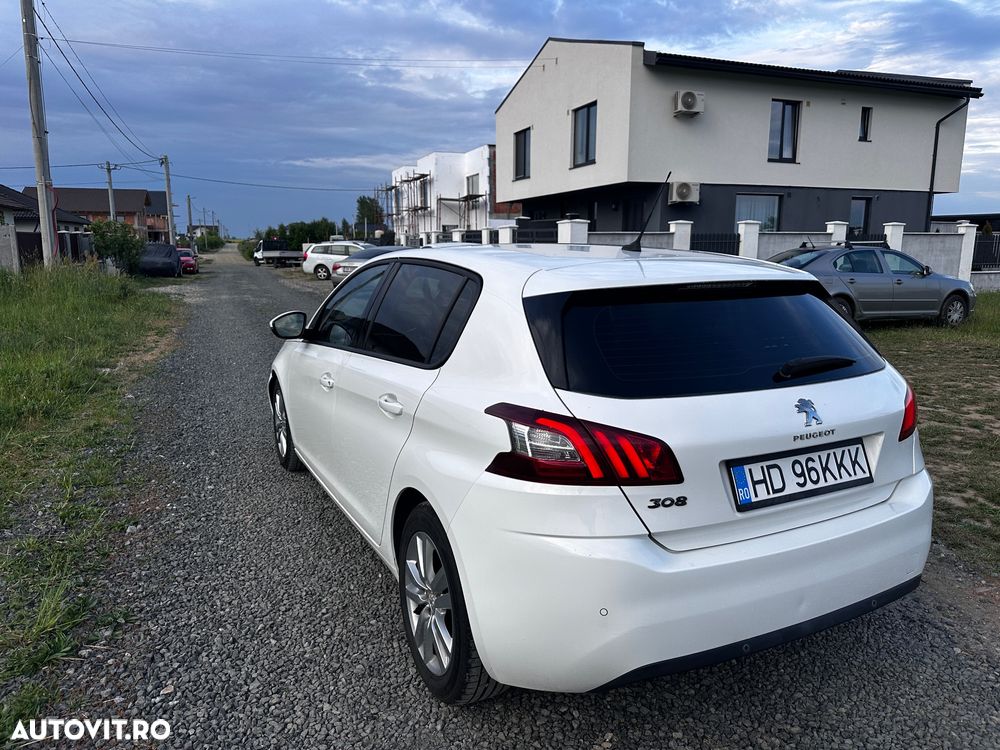 Peugeot 308 1.6 HDI FAP Access - 1