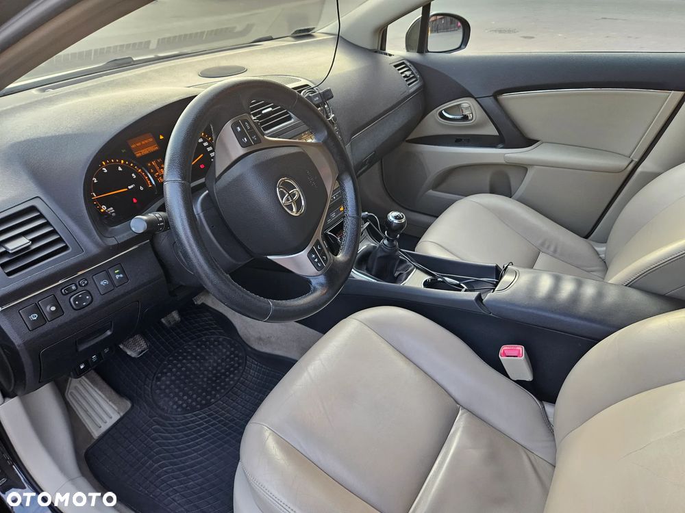 Toyota Avensis 2.2 D-CAT Prestige - 27