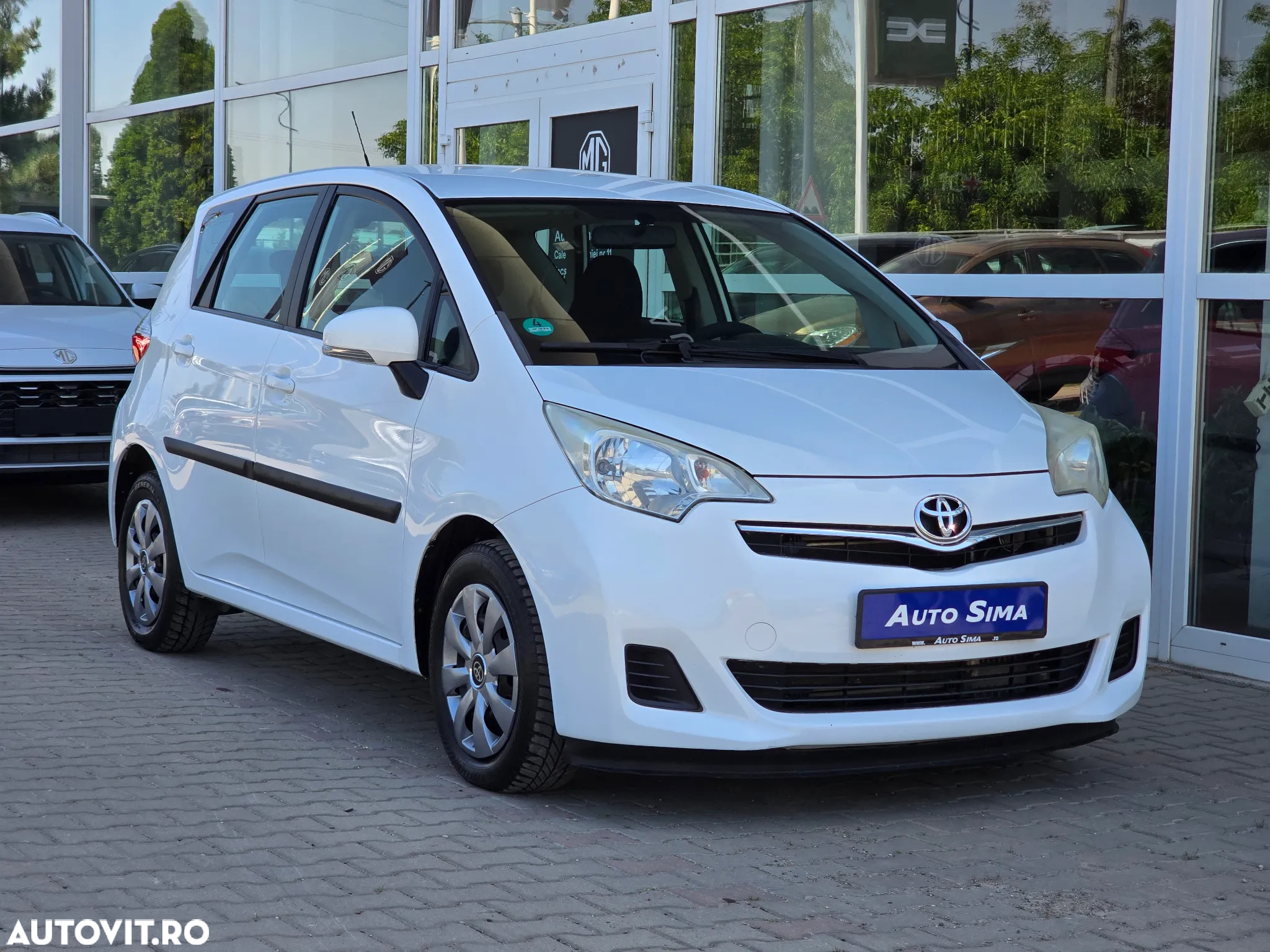 Toyota Verso S 1.4 D-4D - 2