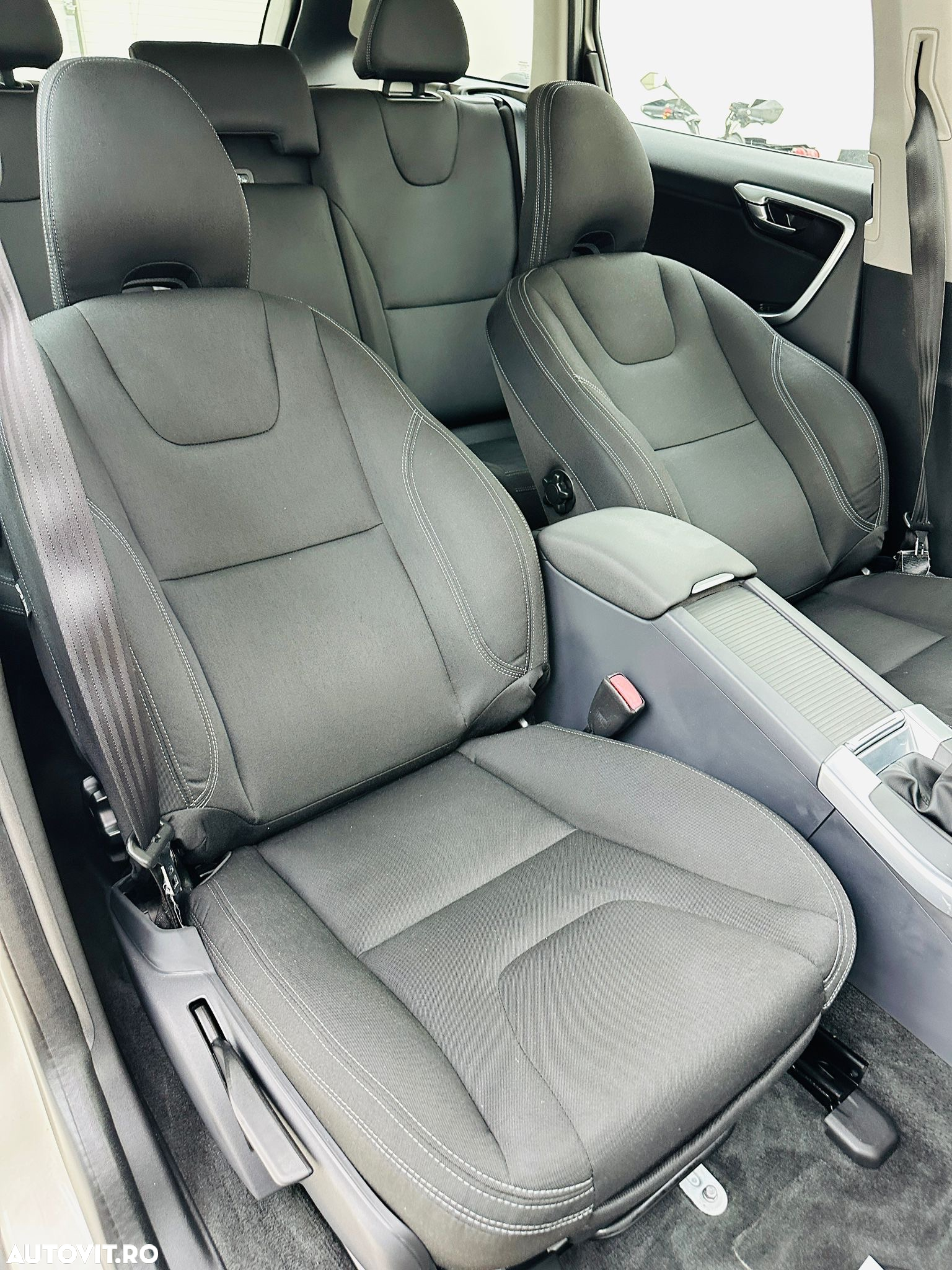 Volvo XC 60 - 27