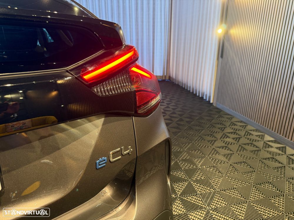 Citroën e-C4 50 kWh E-Series Collection - 12