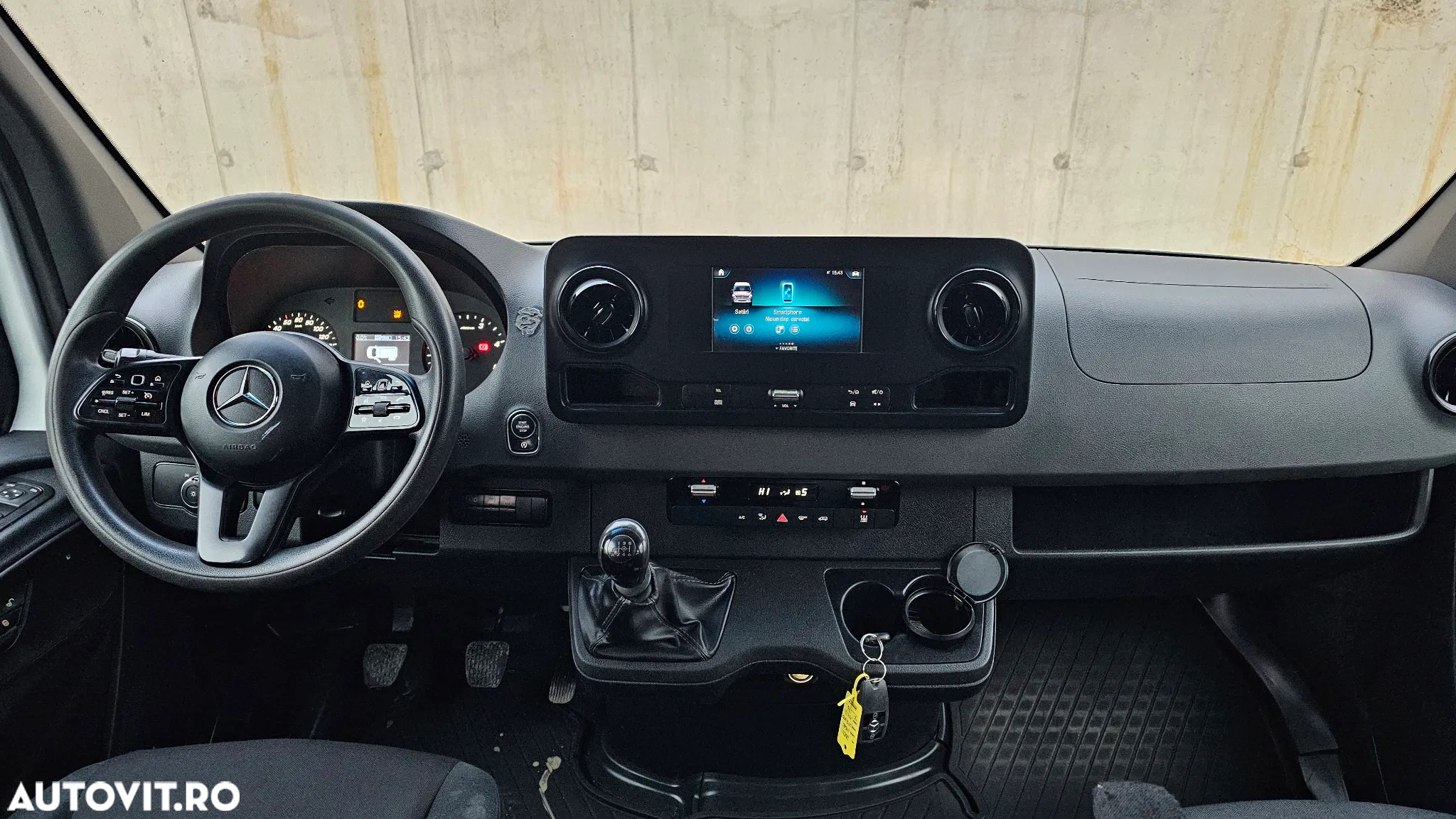 Mercedes-Benz Sprinter - 40