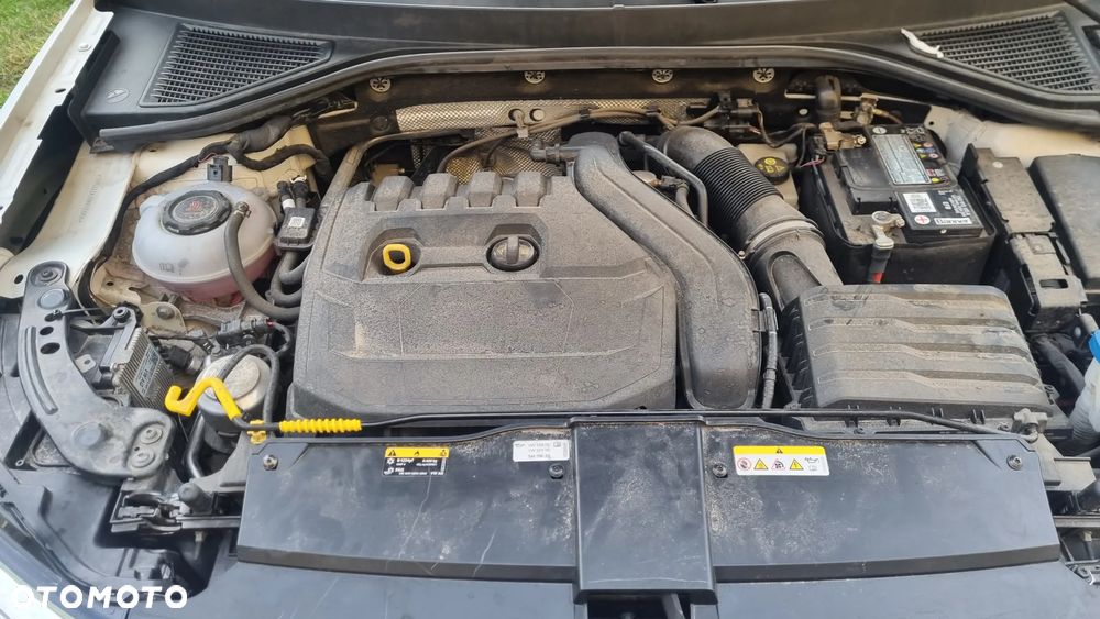 Volkswagen T-Roc 1.5 TSI Style - 15