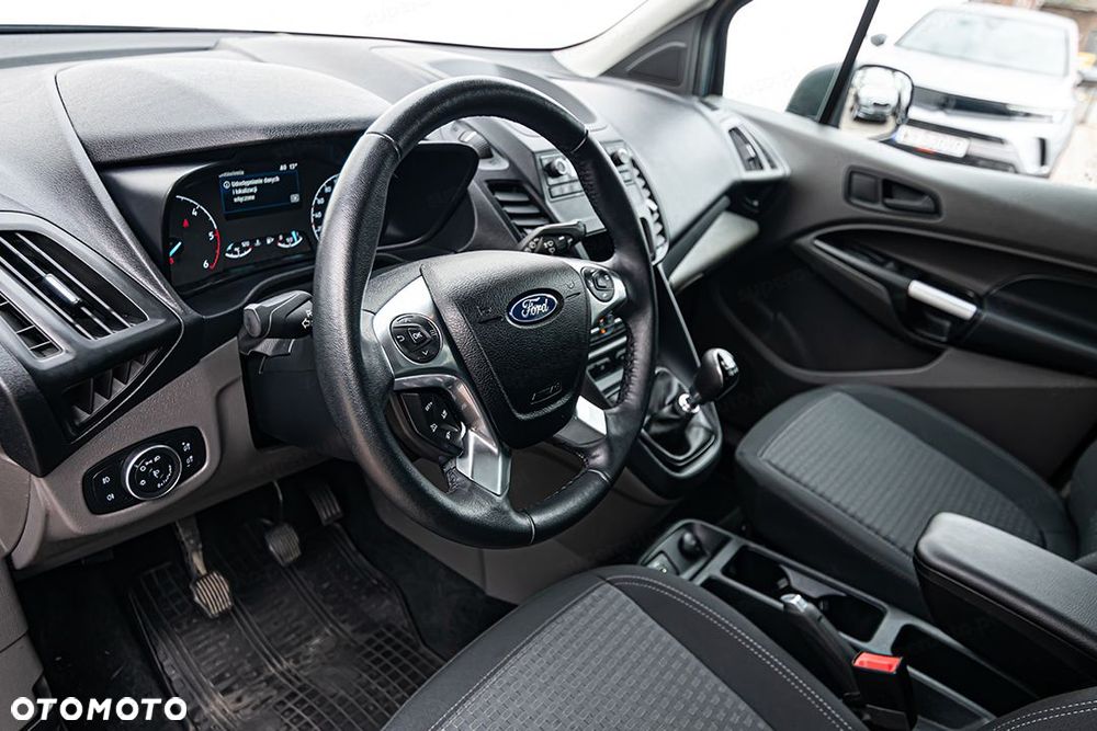 Ford Transit Connect - 14