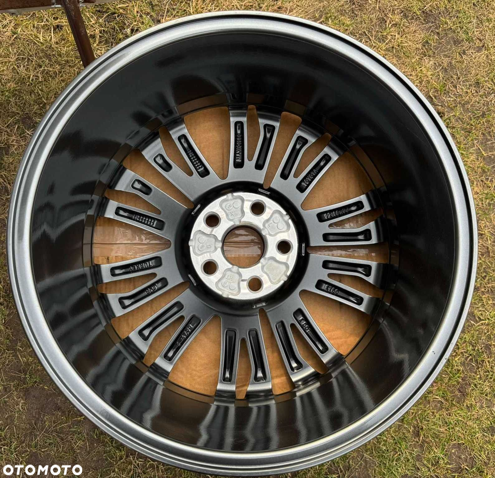 Alufelgi 5x114,3 r18 Toyota NOWE CH-R Corolla Auris Avensis Rav-4 8# - 6