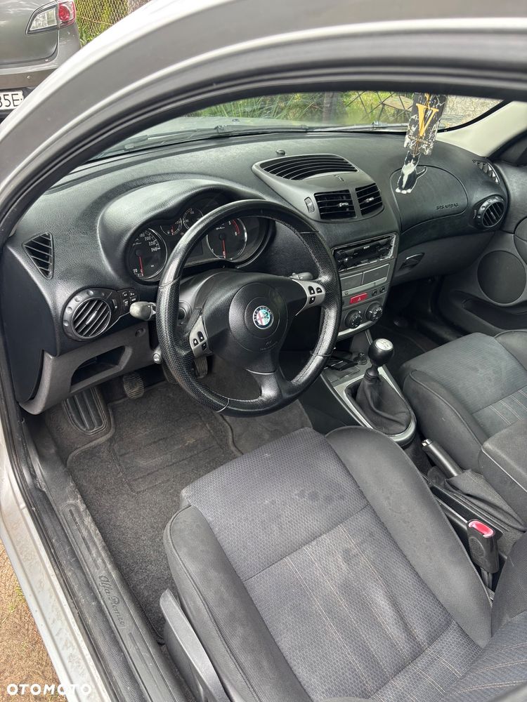 Alfa Romeo 147 1.9 JTD 8V Progression - 13