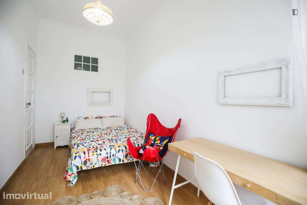 Quarto - localizado em Ajuda Lisbon - Grande imagem: 5/27