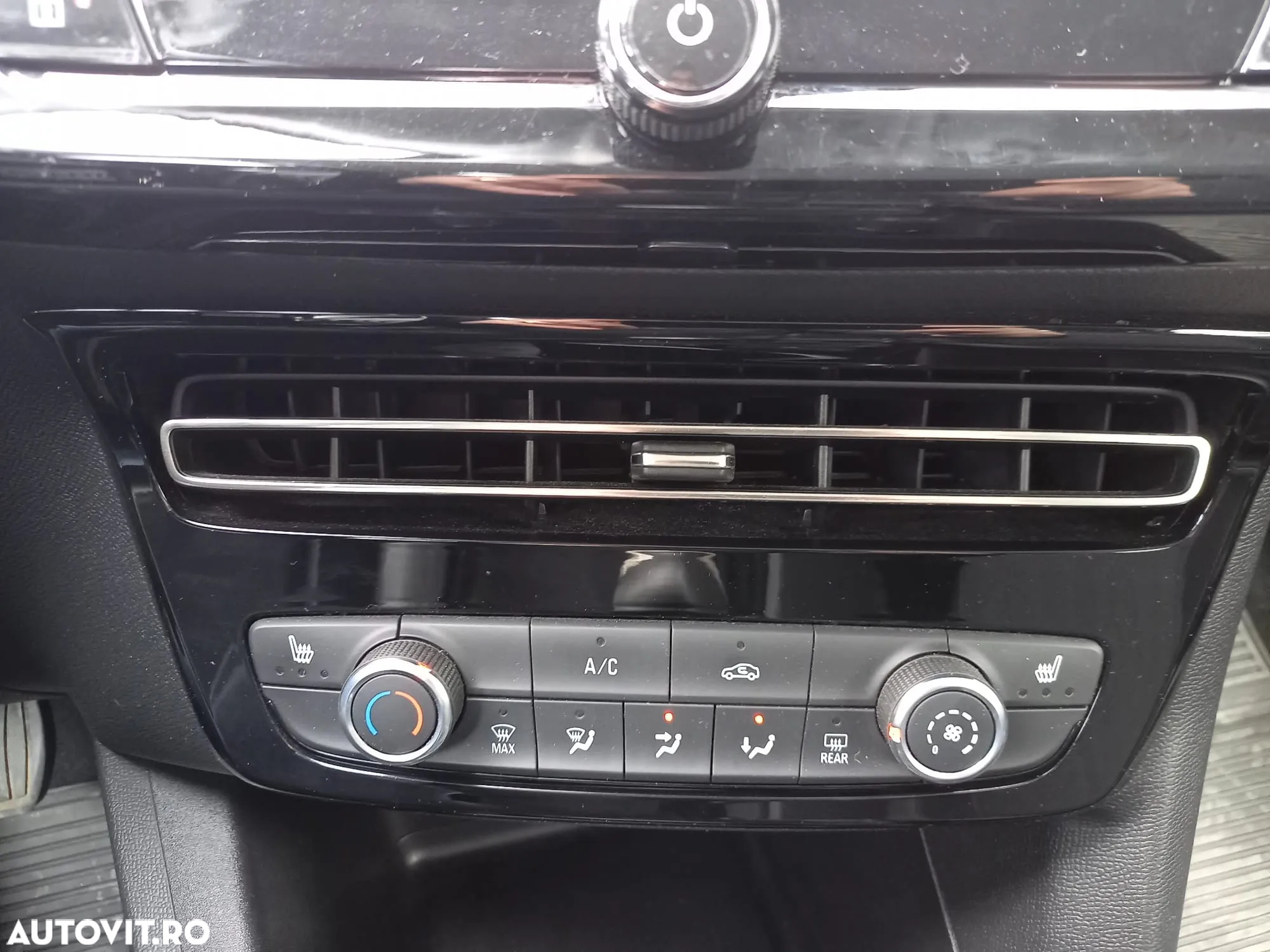 Opel Mokka 1.2L Turbo Start/Stop Elegance - 24