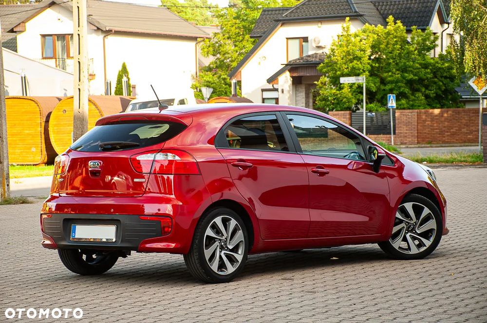 Kia Rio 1.4 Platinum Edition - 3