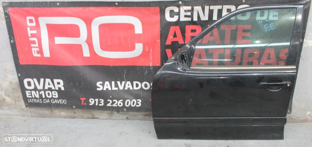 Porta da Frente do Lado Esquerdo Mercedes W210 - 1