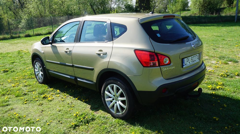 Nissan Qashqai - 4