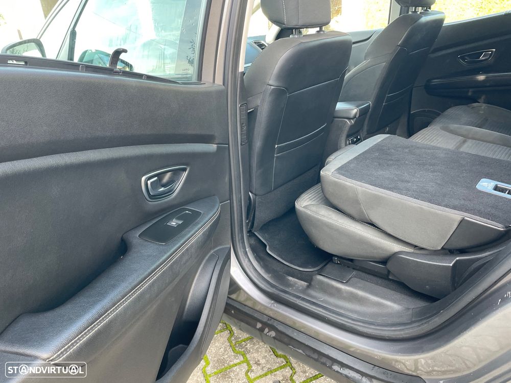 Renault Grand Scénic ENERGY dCi 110 EXPERIENCE - 20