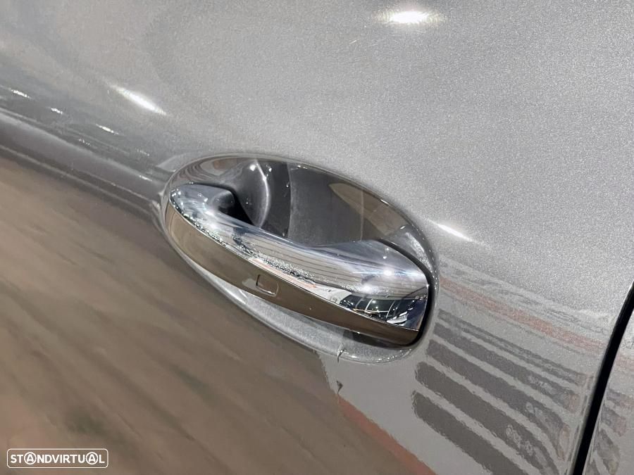 Mercedes-Benz GLA 200 d AMG Line - 10