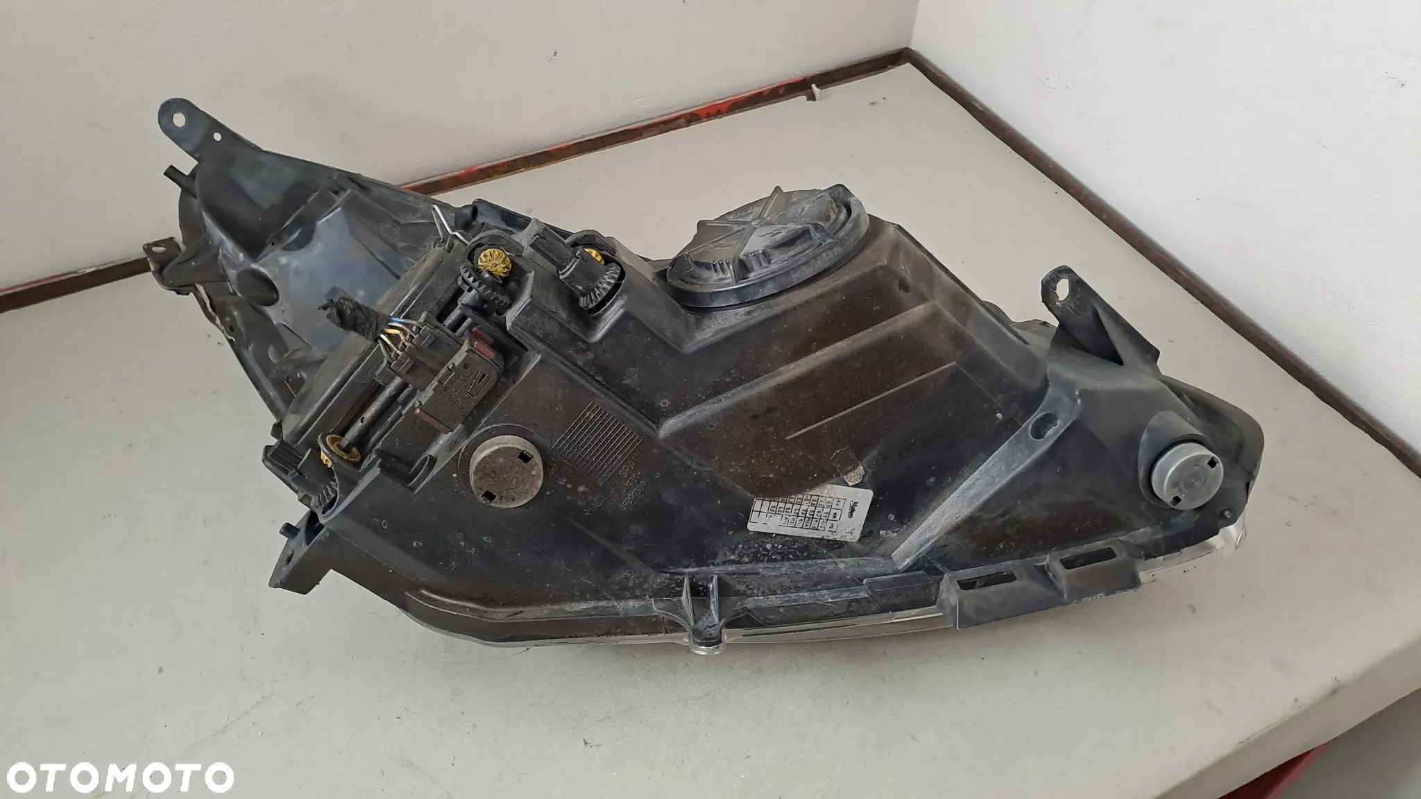 OPEL CORSA D 06-10 LAMPA LEWA PRZÓD 13186381 EU - 12