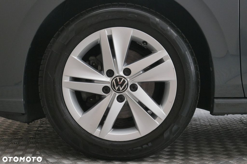 Volkswagen Golf - 14