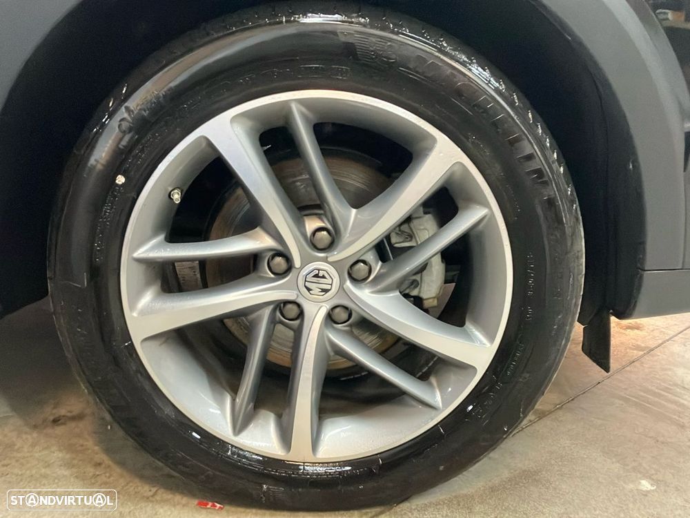 MG EHS 1.5 T-GDI Plug-in Hybrid Luxury - 9