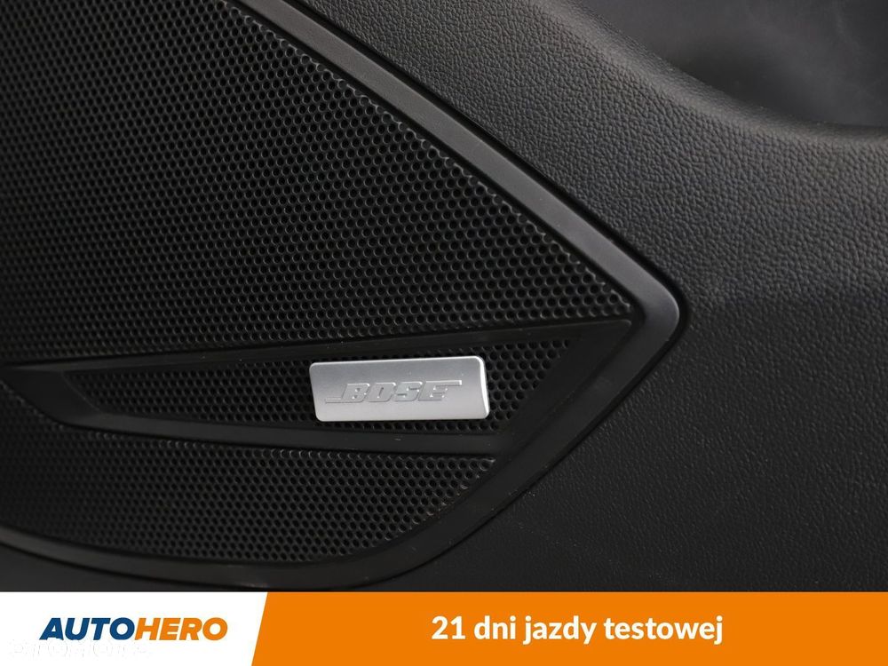 Opel Insignia - 35