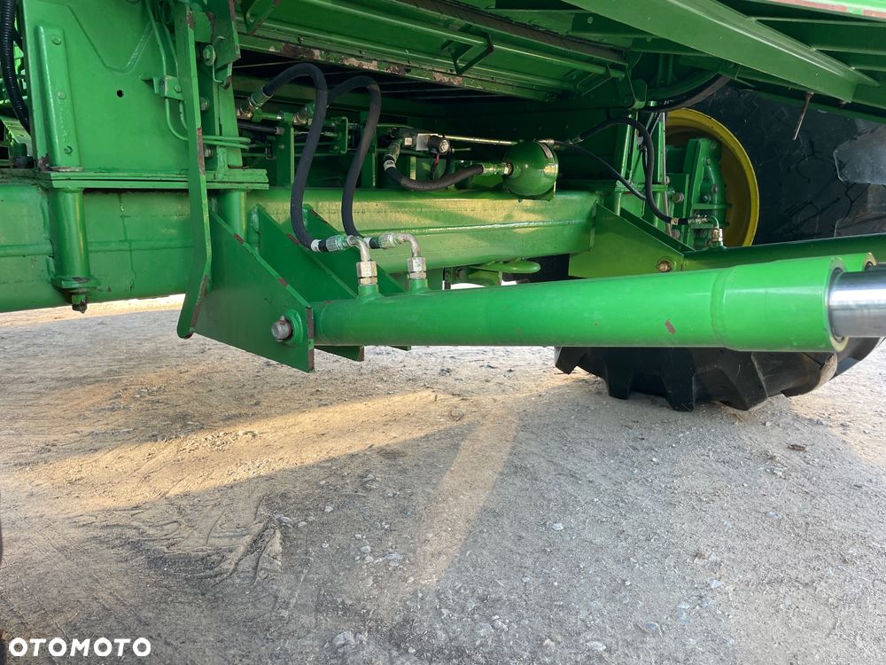 John Deere 1450 WTS - 8