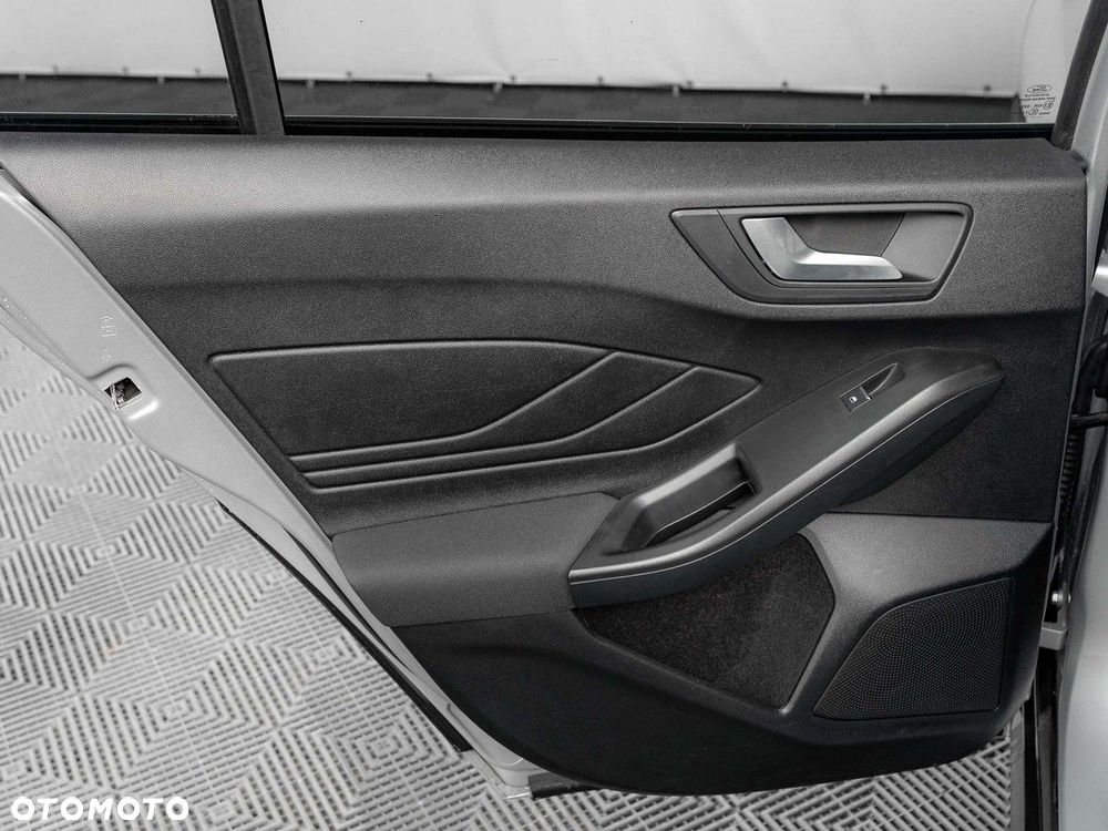 Ford Focus 1.5 EcoBlue Titanium X - 23