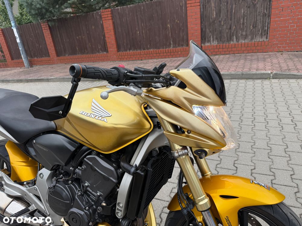 Honda Hornet - 4