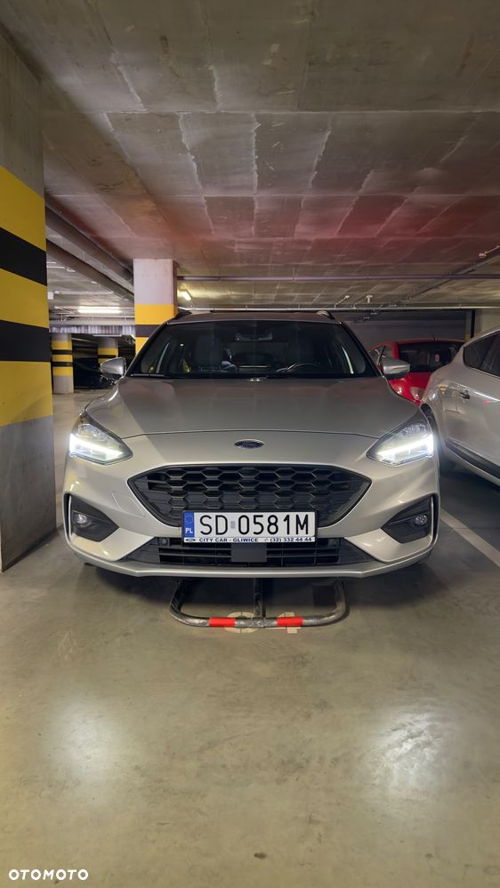 Ford Focus 1.5 EcoBlue ST-Line - 10