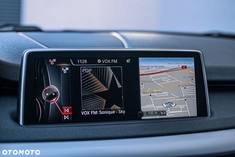 BMW X5 xDrive30d Sport-Aut - 24