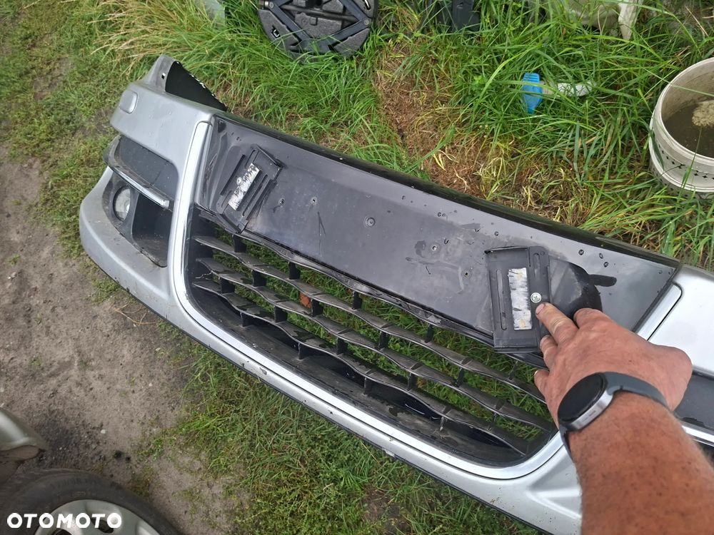 RENAULT LAGUNA III LIFT 10R ZDERZAK PRZEDNI PRZÓD TED69 - 4