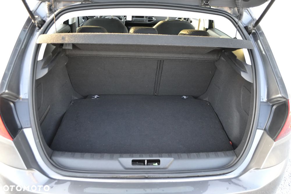 Peugeot 308 1.2 PureTech Access S&S - 11