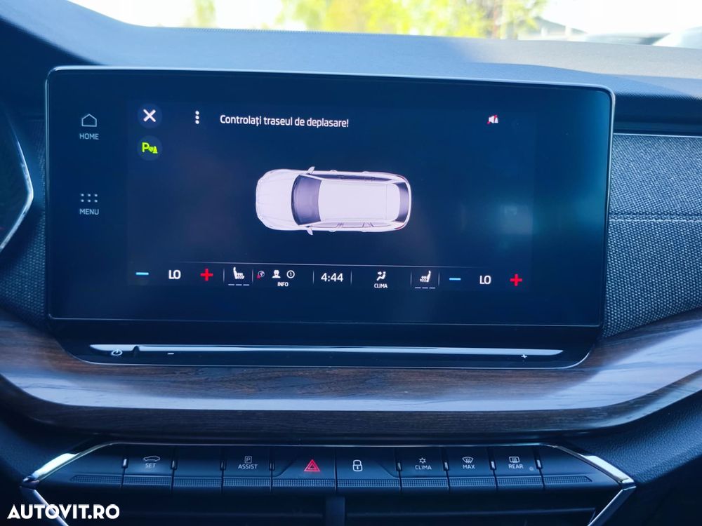 Skoda Octavia 2.0 TDI DSG 4X4 Scout - 26