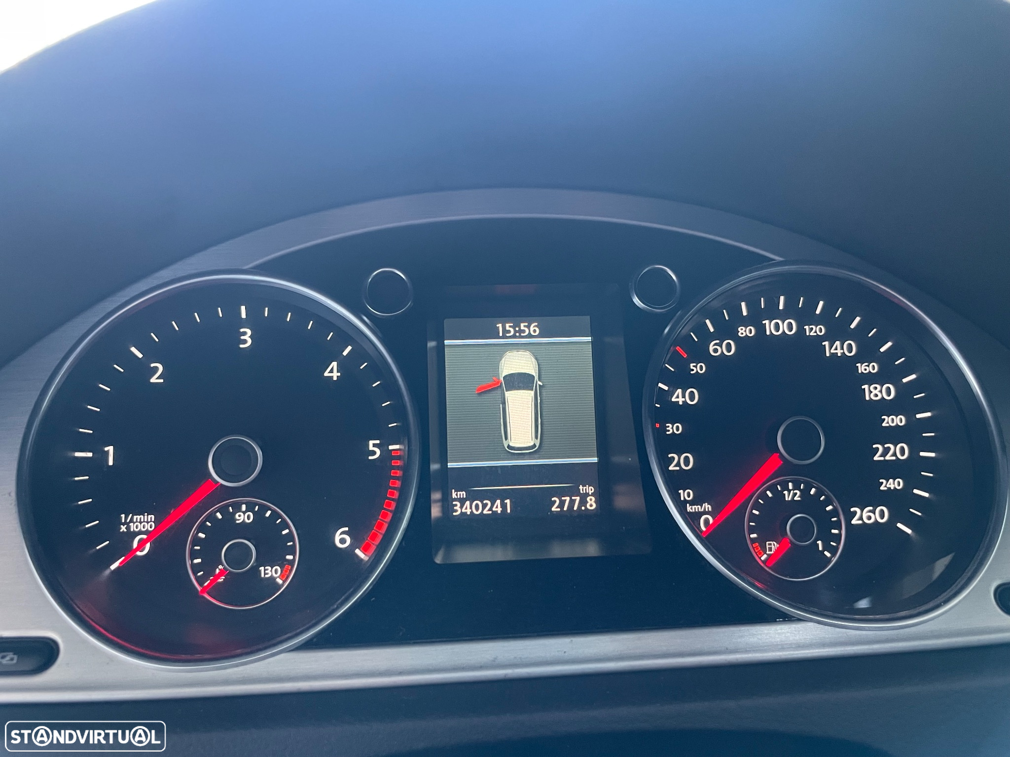 VW Passat Variant 2.0 TDi Sport R-Line - 13