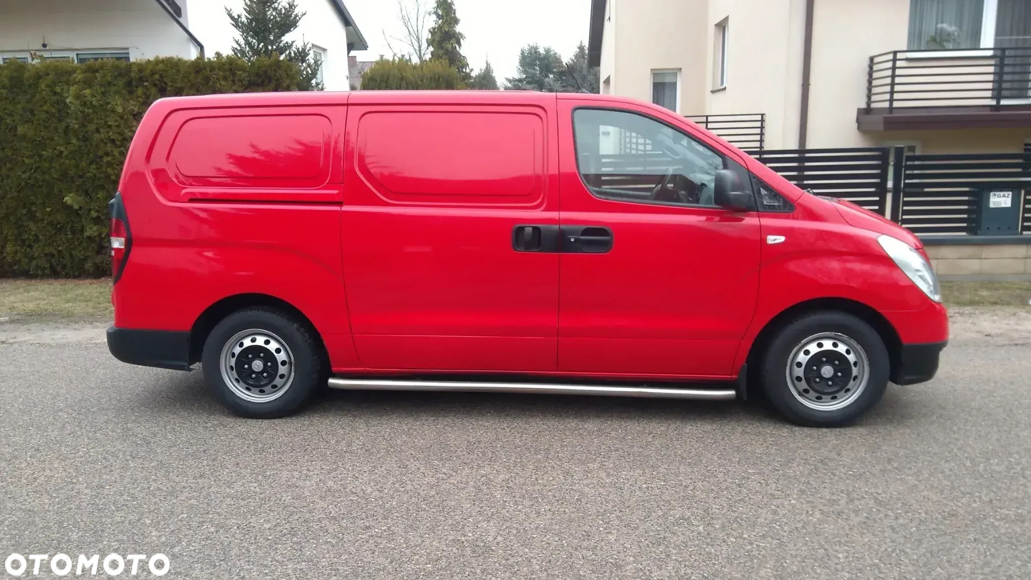 Hyundai H-1 - 3