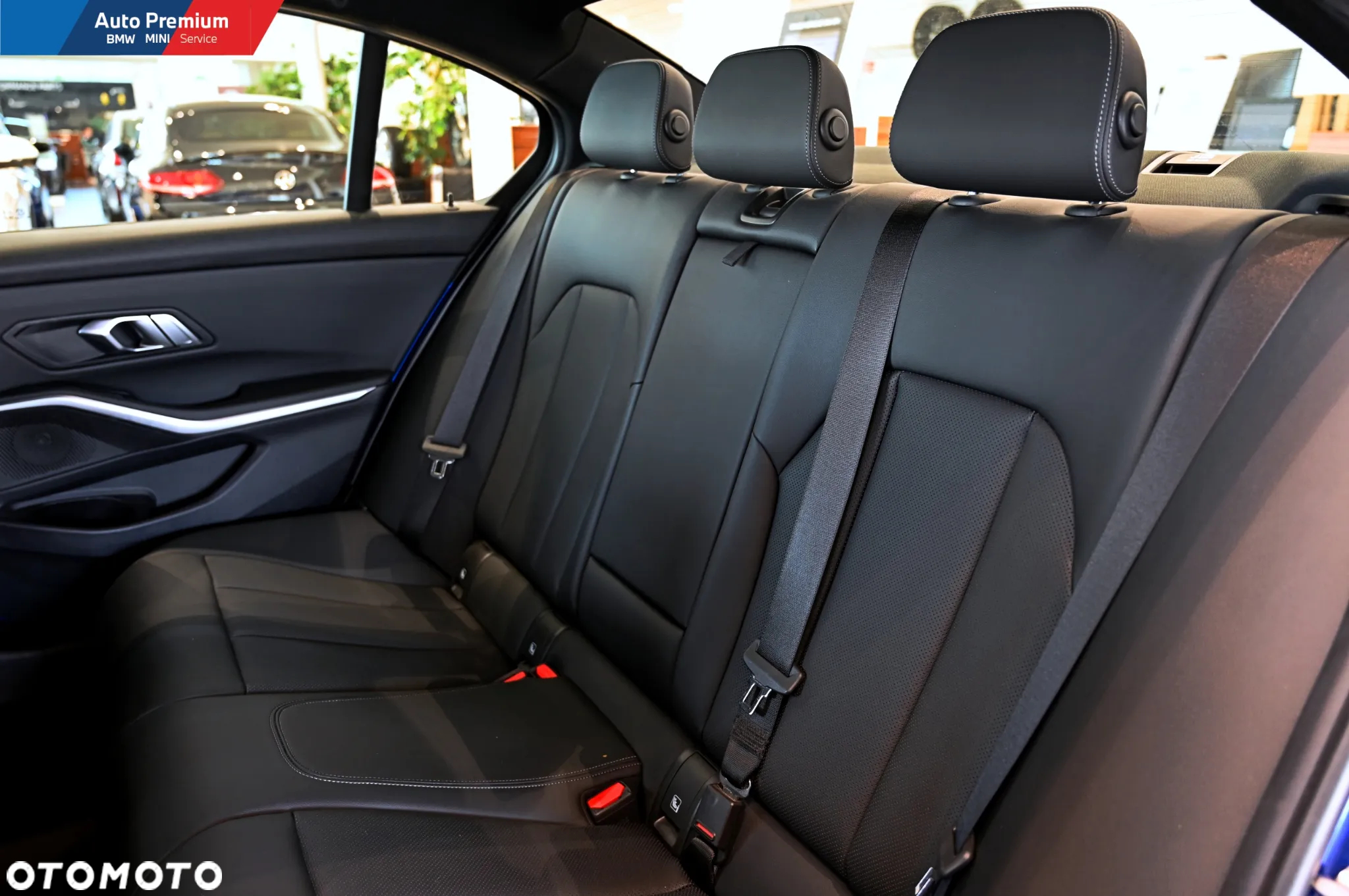 BMW Seria 3 318i M Sport - 16