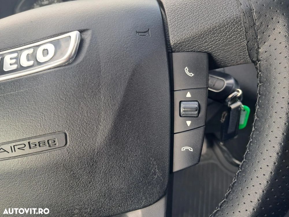 Iveco DAILY 35C18 3.0D 180CP TRANSPORT AUTO CABINA DE DORMIT - 14