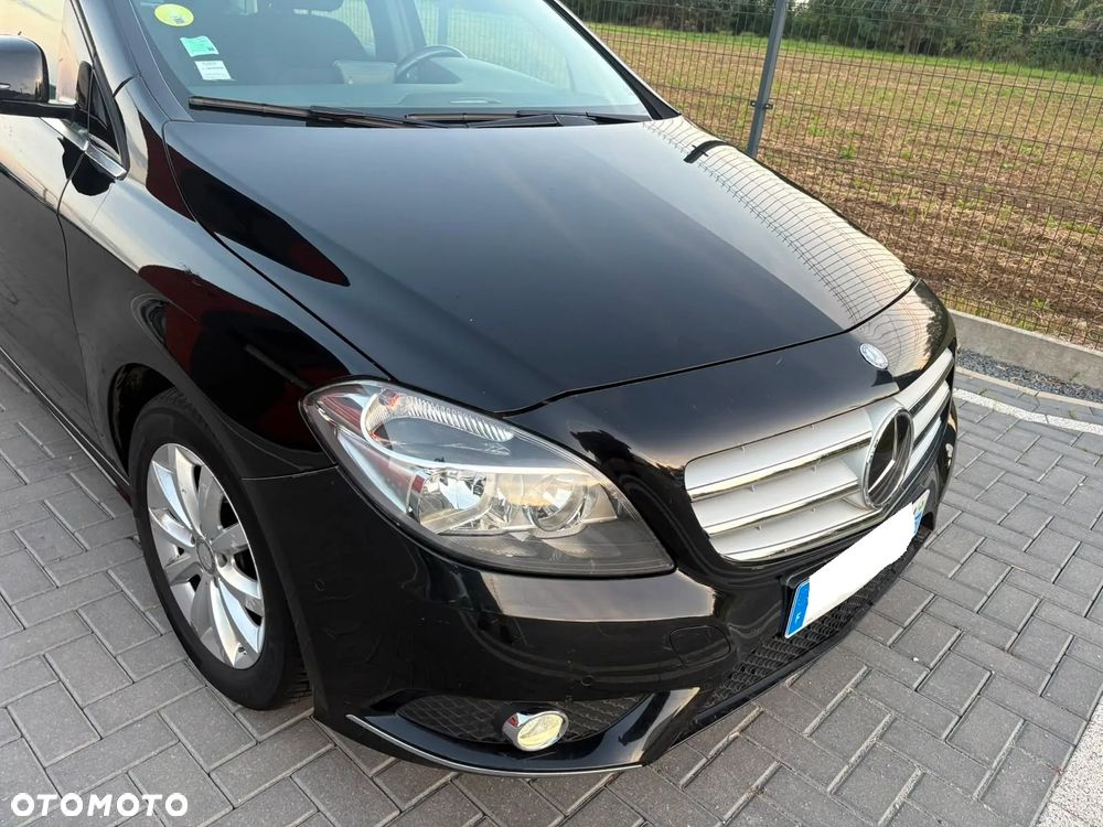 Mercedes-Benz Klasa B 180 CDI (BlueEFFICIENCY) - 27